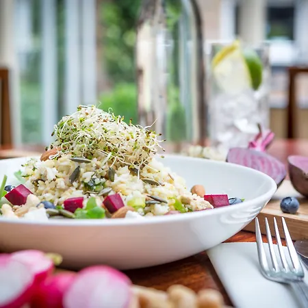 Clayton Ballsbridge 4*