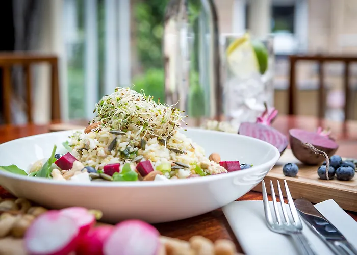 クレイトン ボールズブリッジ 4*