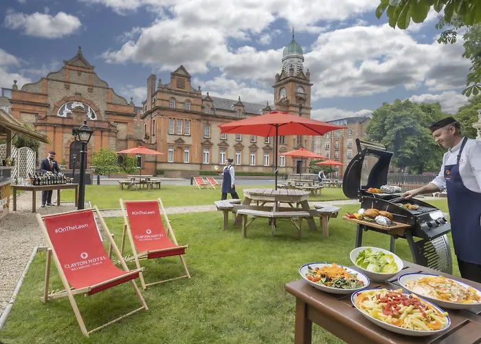 クレイトン ボールズブリッジ